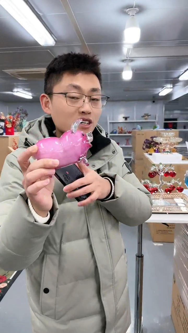 【闪购商品】玻璃云泰0012