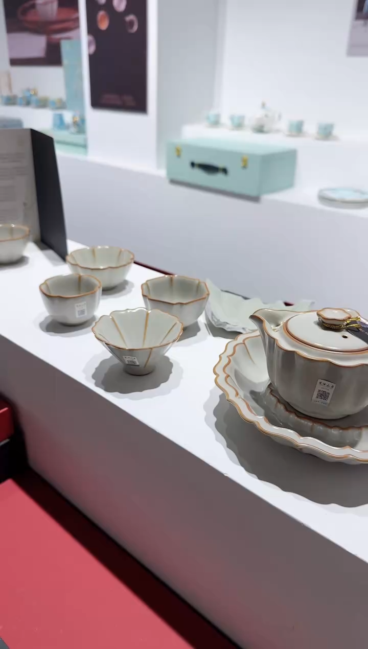 【闪购商品】小乔推荐如图所示