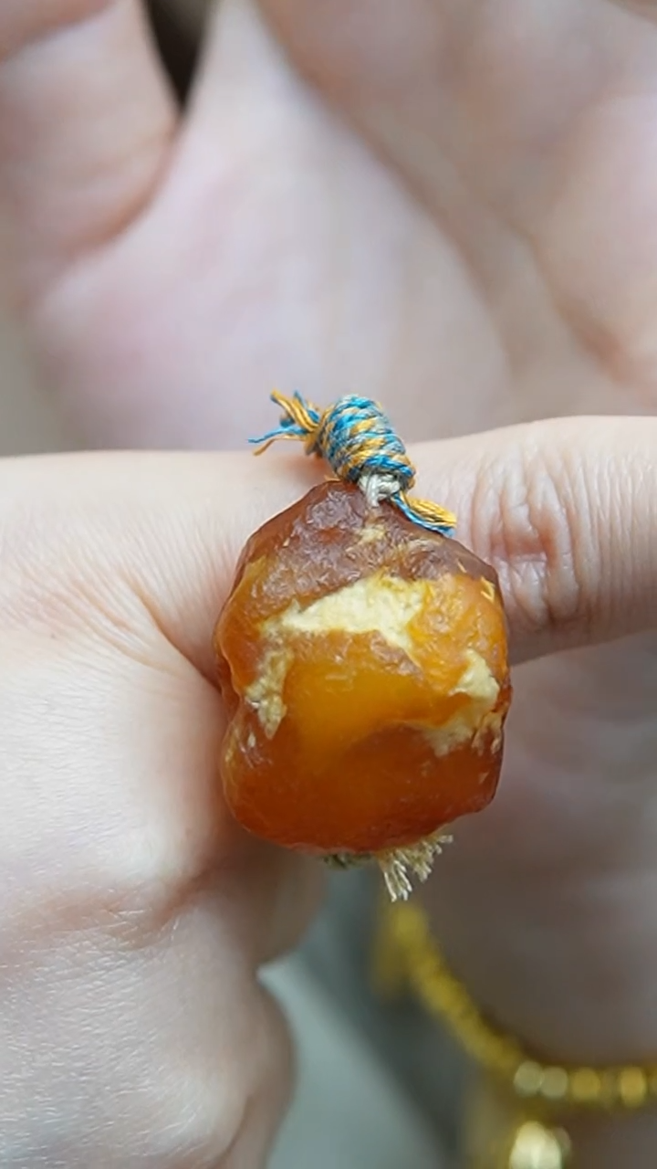 【闪购商品】琥珀裸石未镶嵌原石