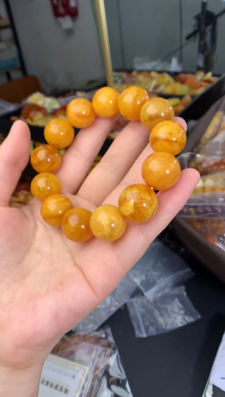 蜜蜡未镶嵌珠宝奇石1