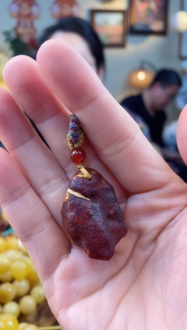 【闪购商品】琥珀颈饰未镶嵌吊坠