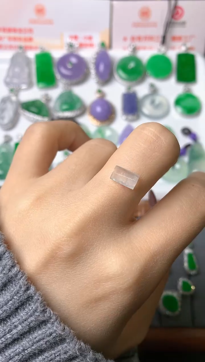 【闪购商品】定制翡翠未镶嵌裸石（镶嵌定制）