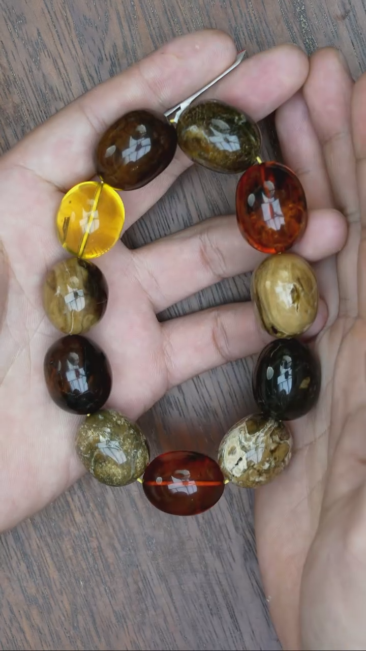 【闪购商品】琥珀裸石未镶嵌缅甸枣珠溶洞微瑕手串