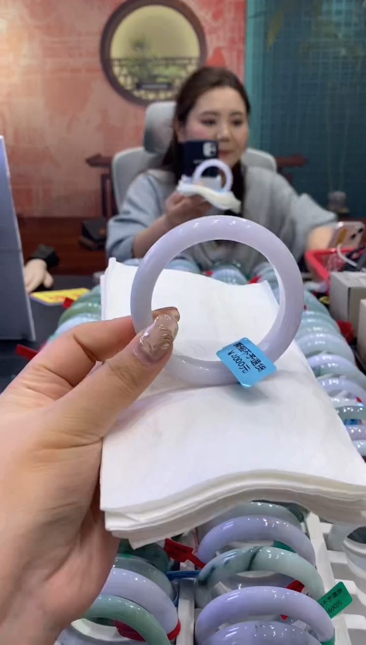 【闪购商品】翡翠手镯未镶嵌多人0011086