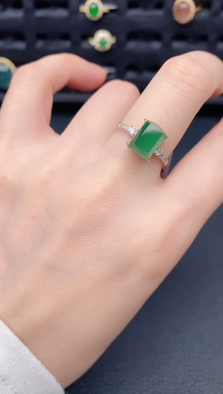 银S925镶嵌戒指翡翠天然a货翡翠247