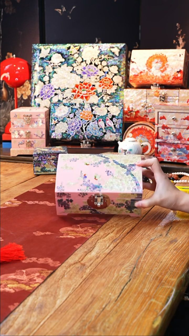 【闪购商品】瓷片豆包儿推荐饰品摆件