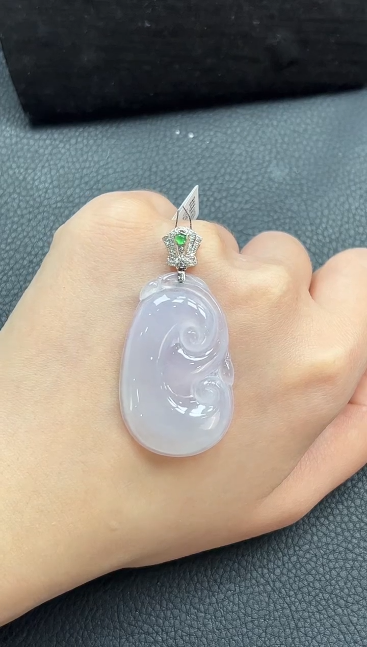 【闪购商品】翡翠颈饰18K金镶嵌如意