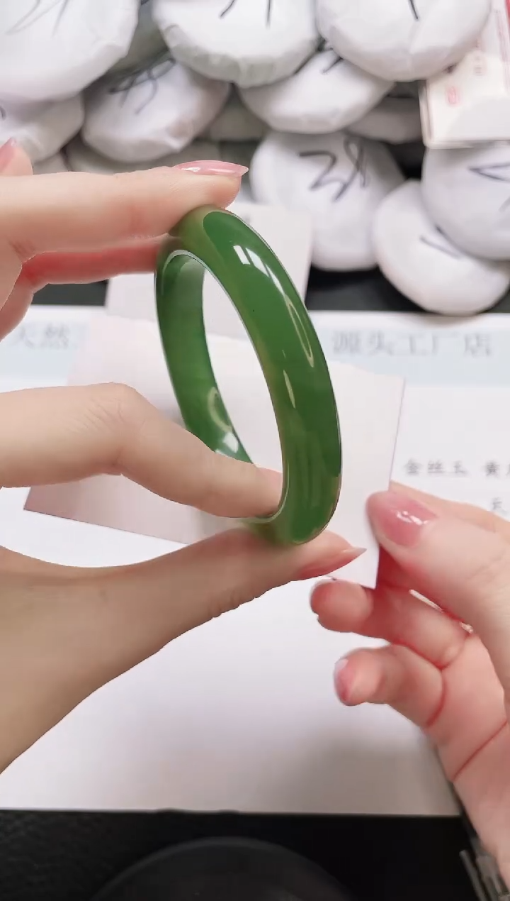 石英质玉手镯未镶嵌D214-56