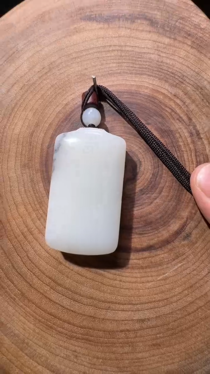 颈饰未镶嵌和田玉牌子