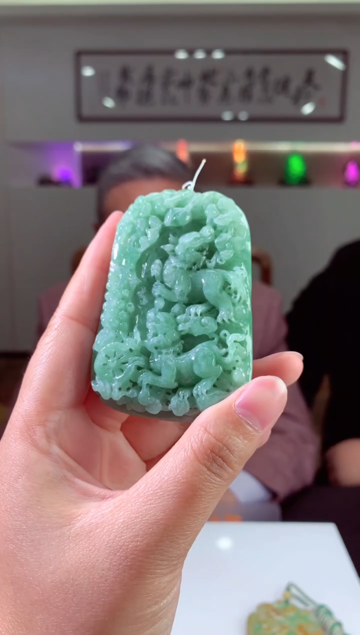 【闪购商品】定制翡翠未镶嵌天然A货翡翠（拍一发一）