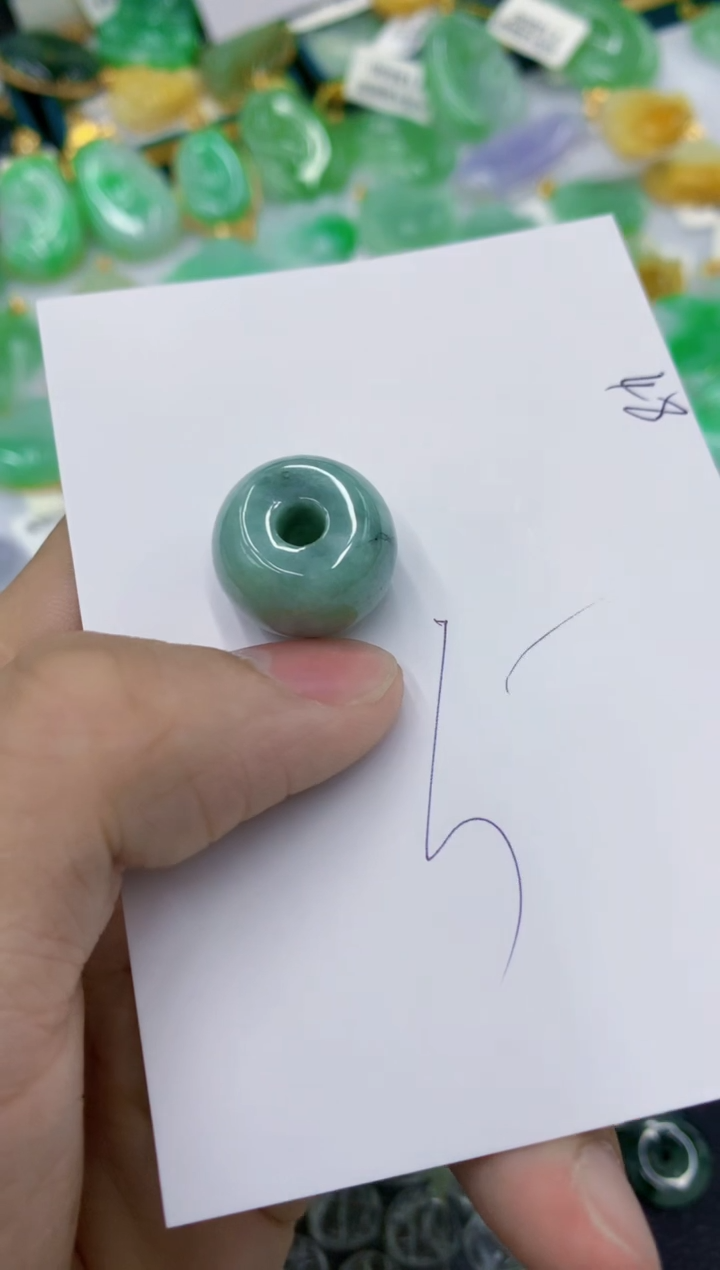 颈饰未镶嵌翡翠1111111111111