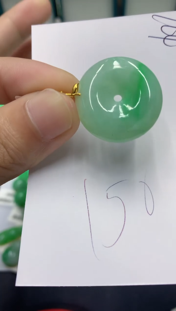 【闪购商品】翡翠颈饰18K金镶嵌翡翠