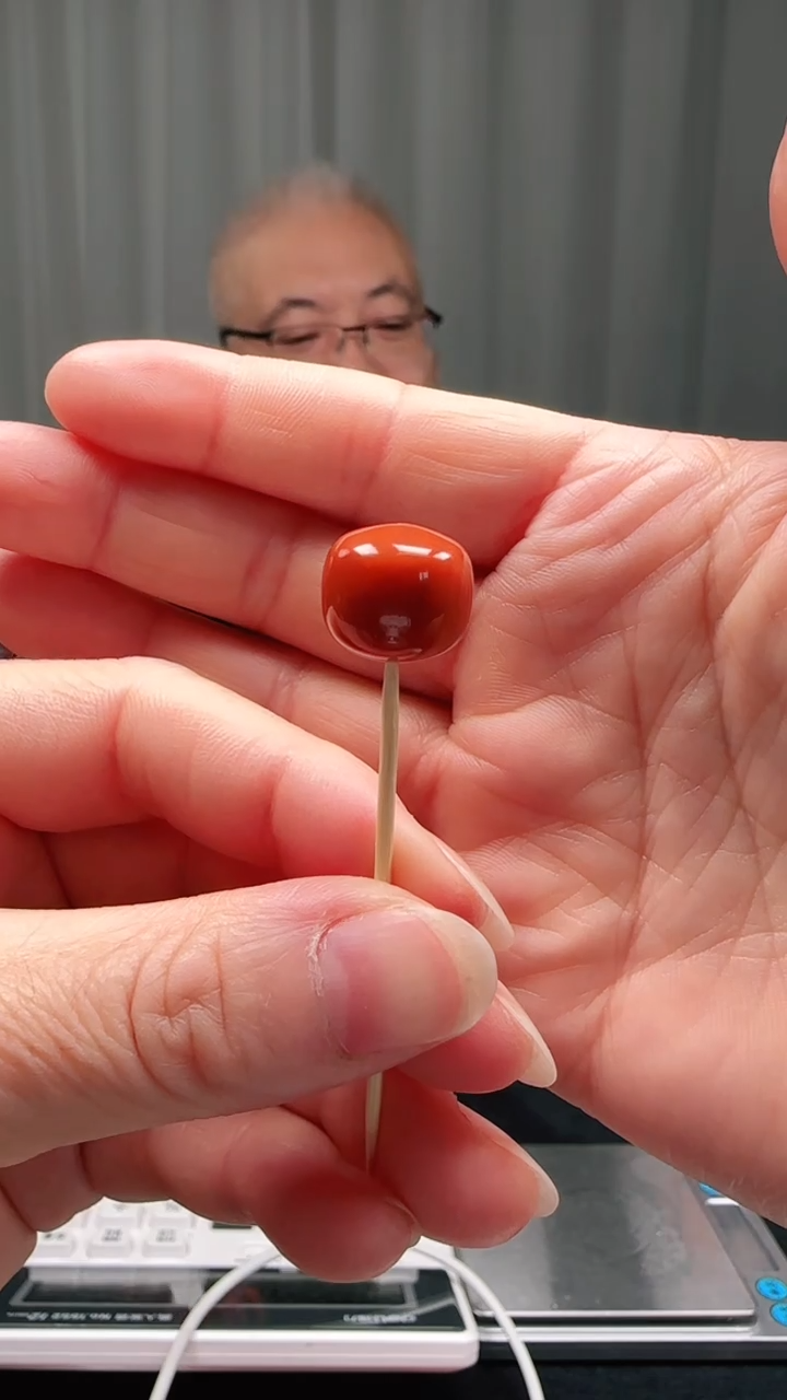 未镶嵌多样性发一件南红玛瑙13mm老型瓦西