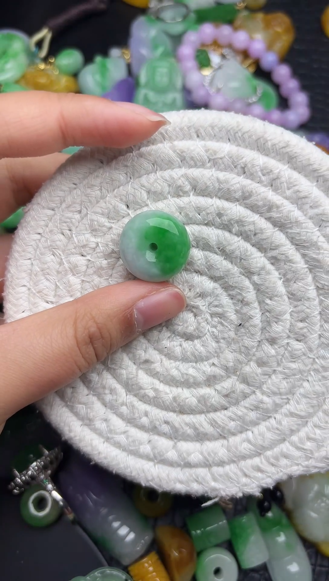 颈饰未镶嵌翡翠缅甸翡翠吊坠