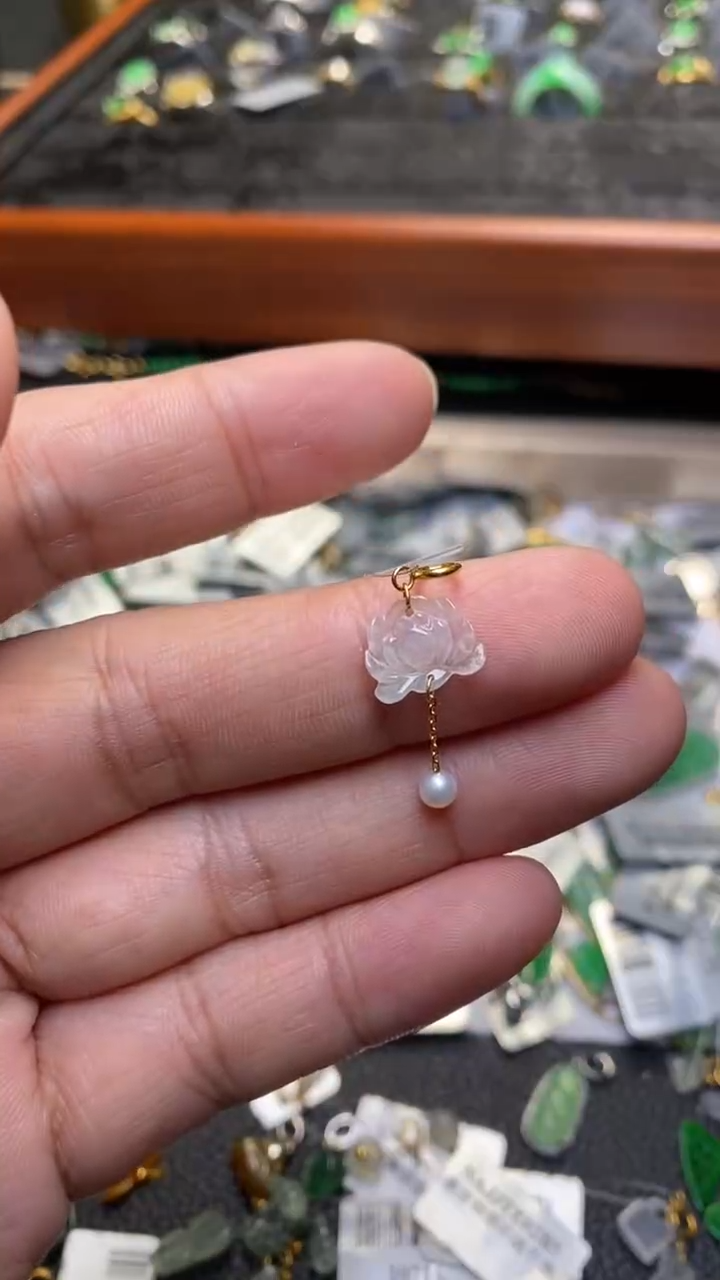 颈饰18K金镶嵌翡翠净货31731