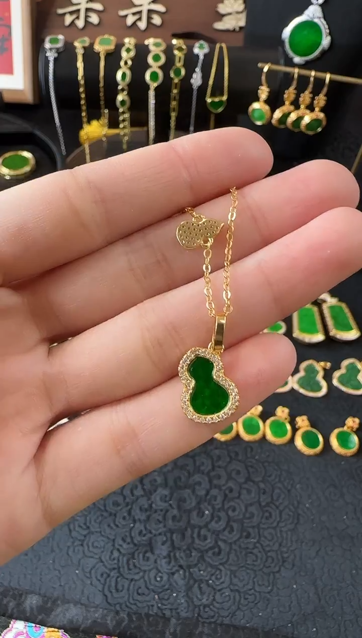 【闪购商品】翡翠颈饰银S925镶嵌吊坠