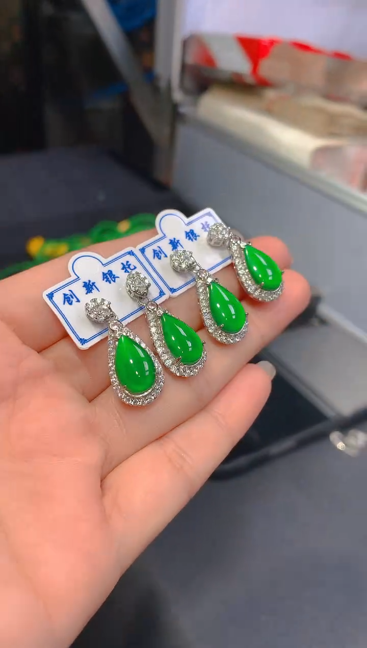 【闪购商品】定制翡翠未镶嵌28定制翡翠 多样性发货（发其一）