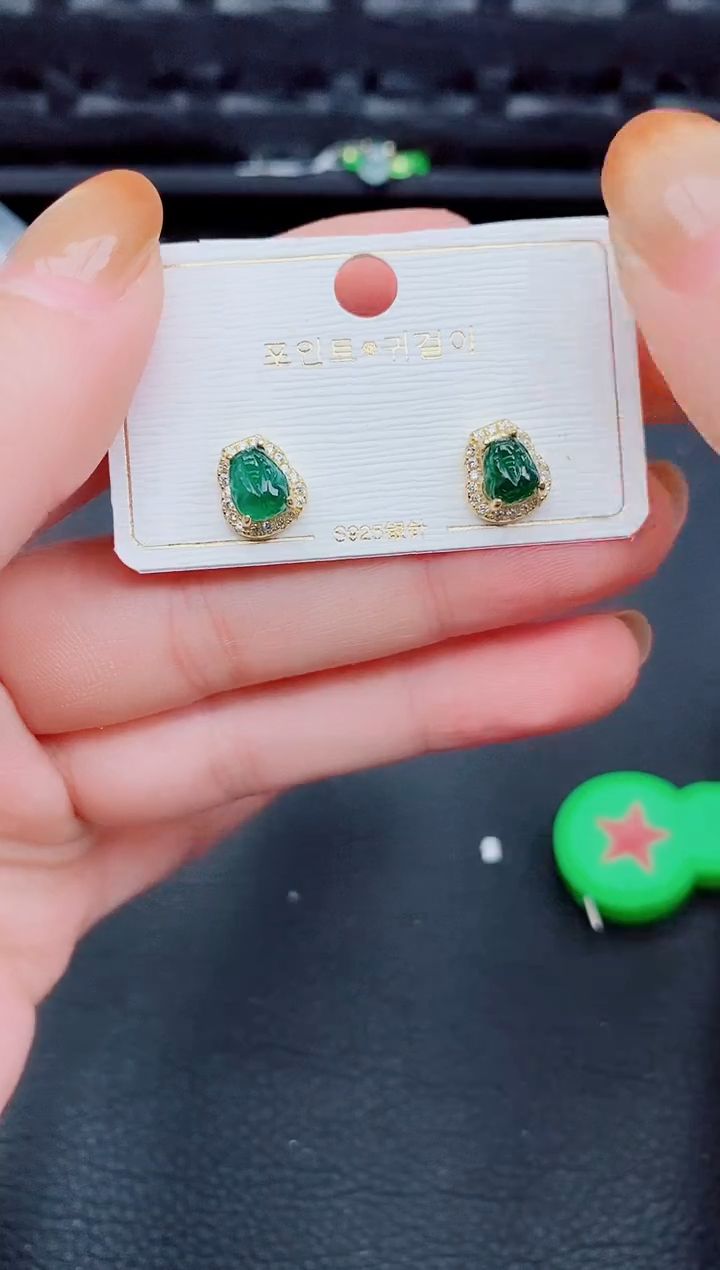 【闪购商品】翡翠耳饰银S925镶嵌天然a货翡翠944