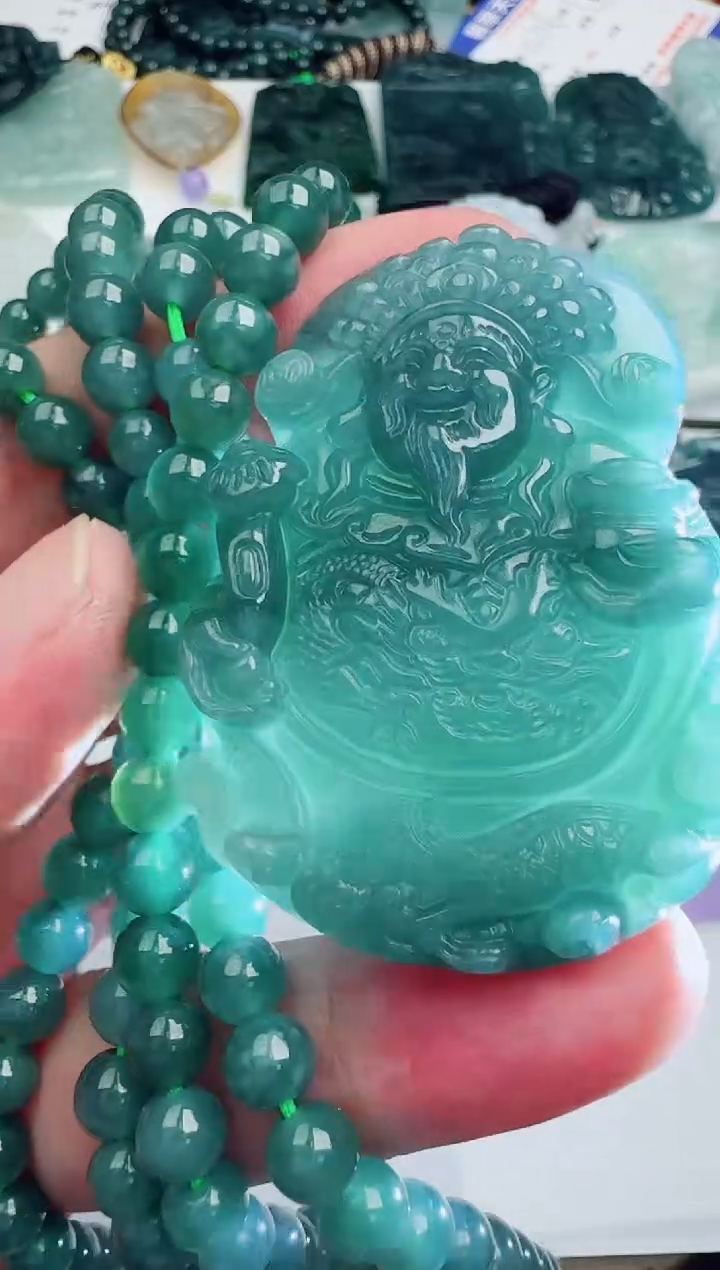 翡翠未镶嵌颈饰多样性随机发其一