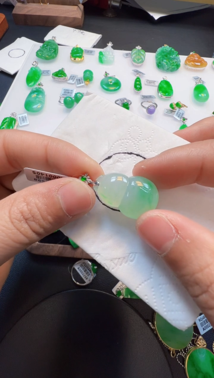 【闪购商品】定制翡翠18K金镶嵌4980元