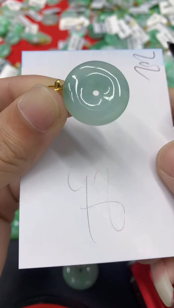 【闪购商品】翡翠颈饰18K金镶嵌翡翠