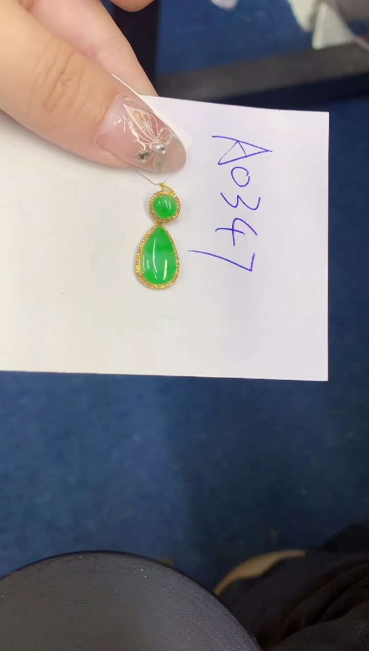 【闪购商品】翡翠颈饰18K金镶嵌0000000000