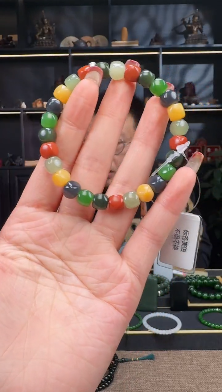 【闪购商品】和田玉2未镶嵌彩八棱手串