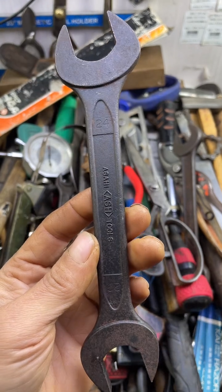 镁英*老五工具工具工具