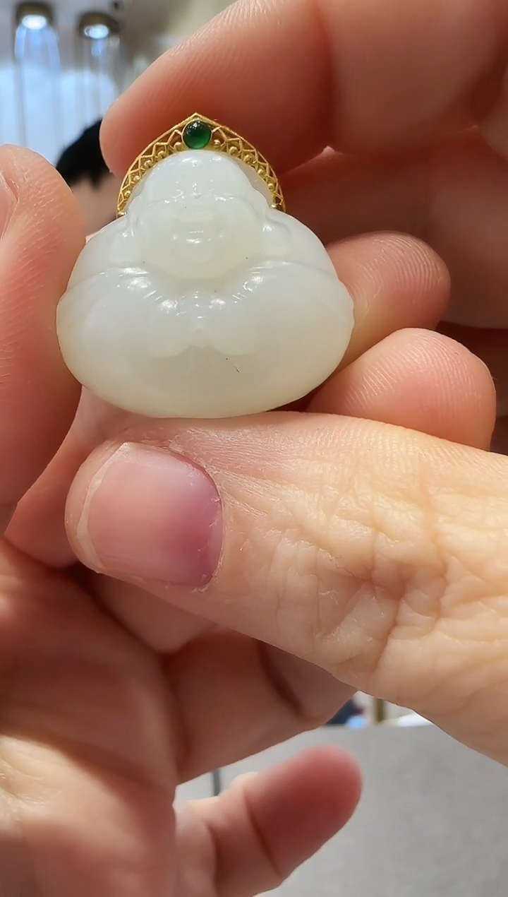 颈饰未镶嵌和田玉浅*【131】