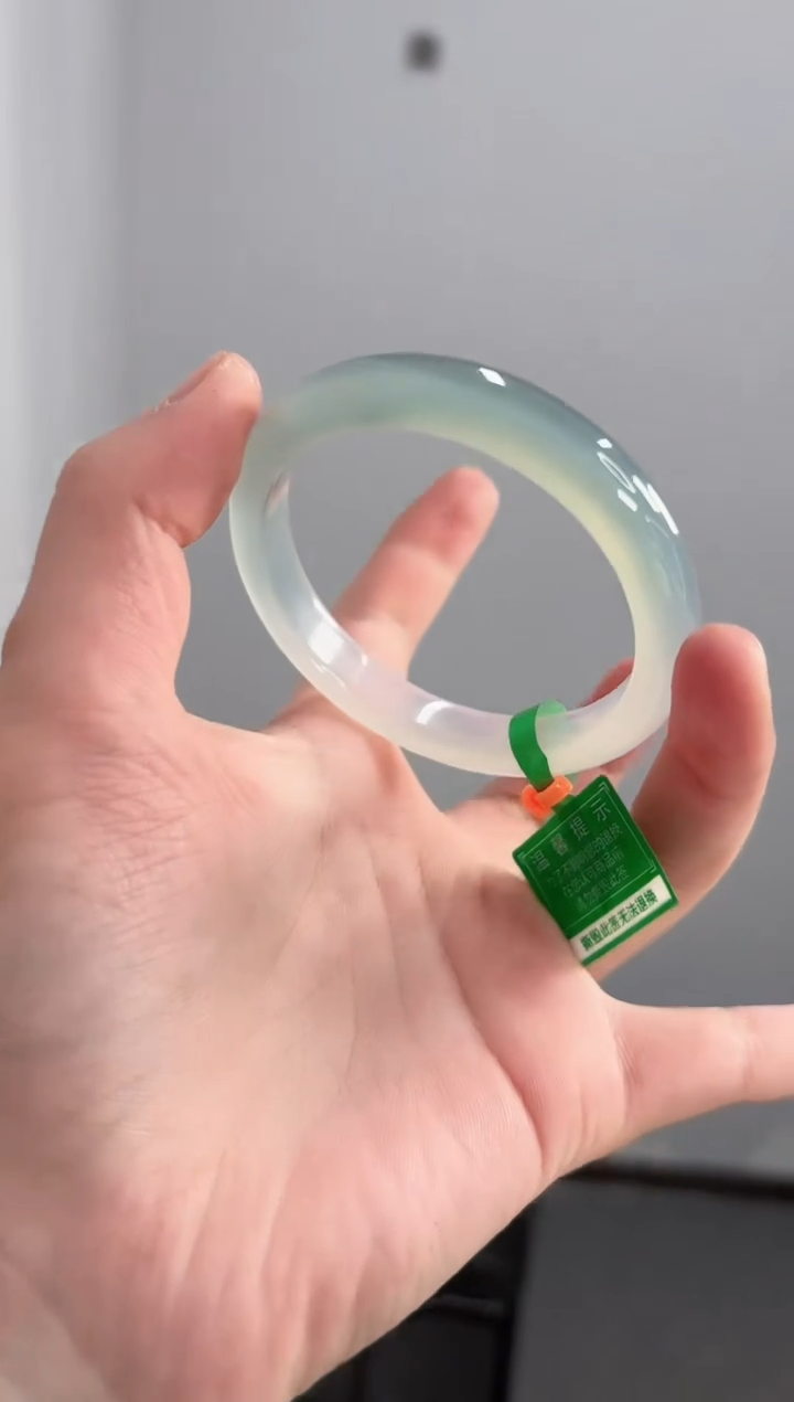 【闪购商品】玛瑙/玉髓手镯未镶嵌55圈