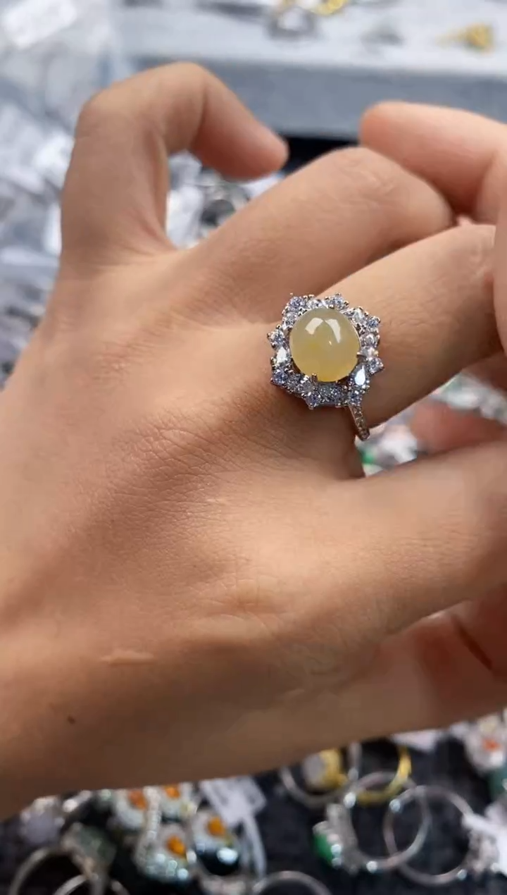 银S925镶嵌戒指翡翠666    2