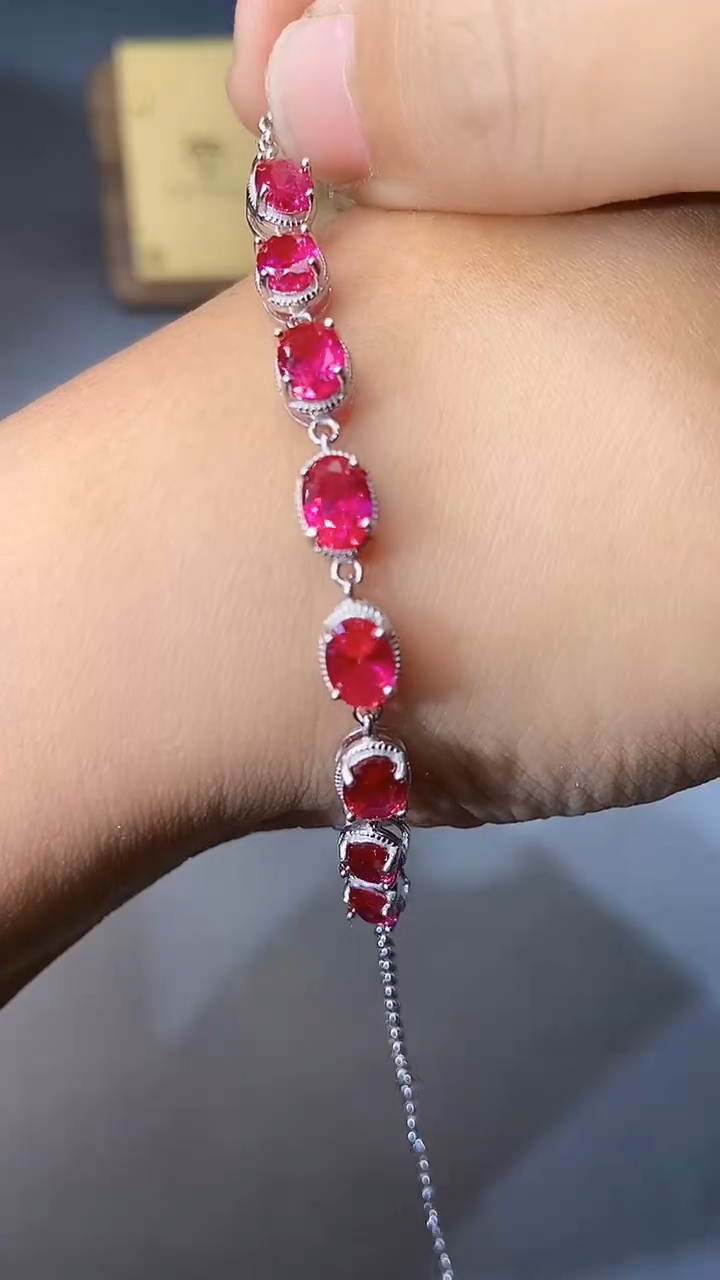 【闪购商品】红宝石手链银S925镶嵌354