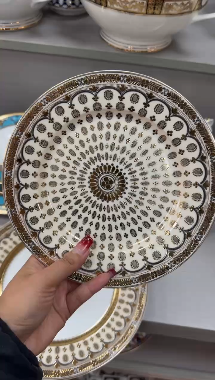 【闪购商品】瓷片8英寸点心盘 1个  瑕  只有一个