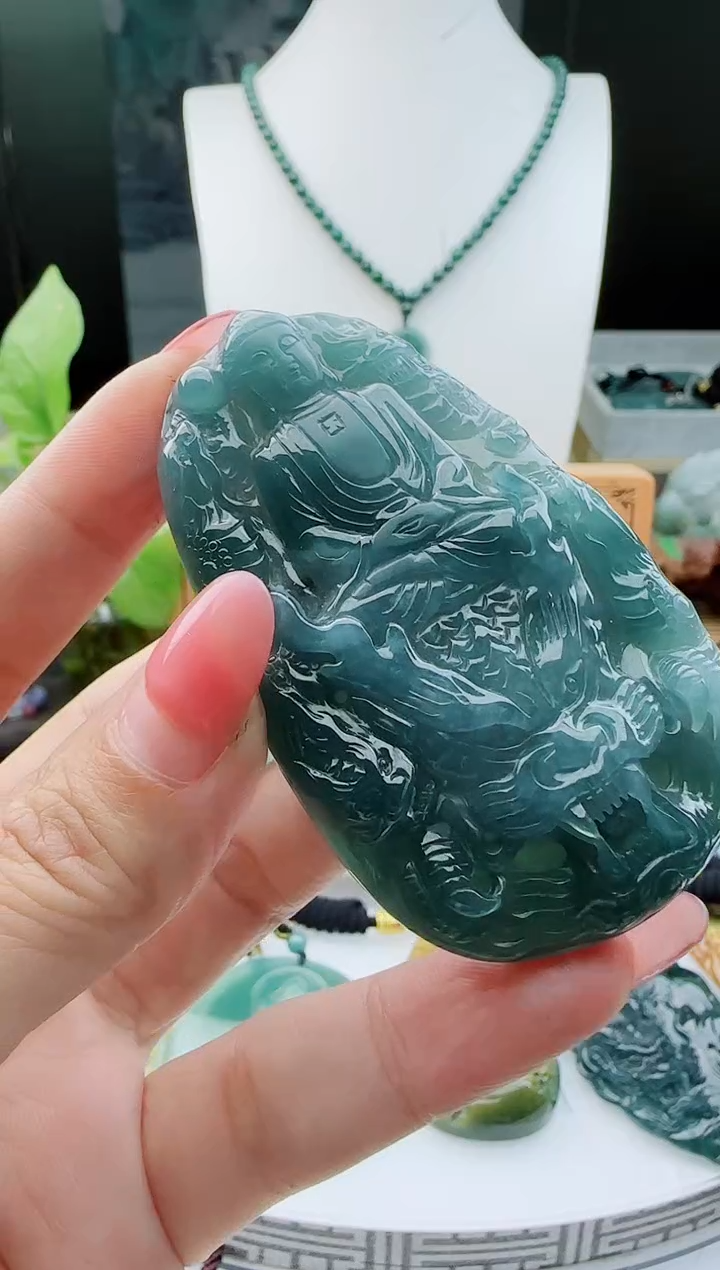 【闪购商品】翡翠颈饰未镶嵌111111111