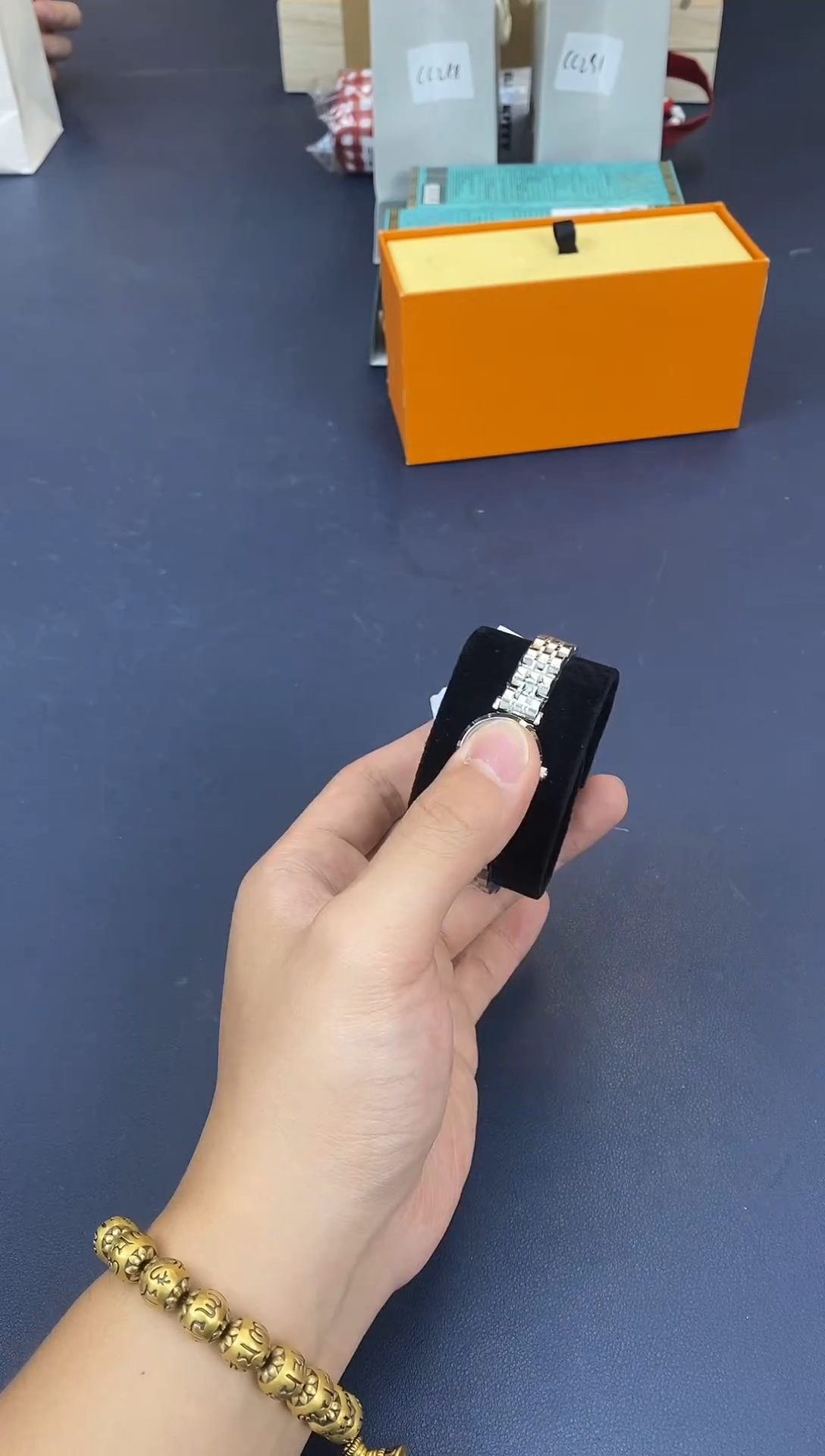 瓷片仓库换新,全部赔钱出@@CC273