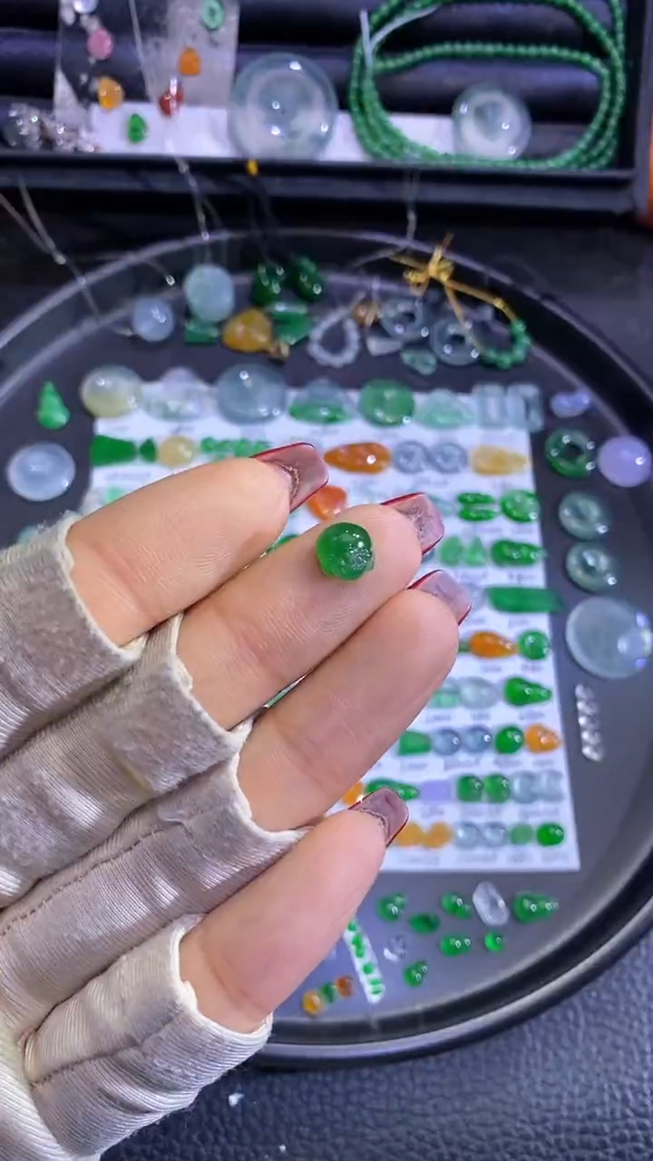 未镶嵌挂件翡翠金蟾