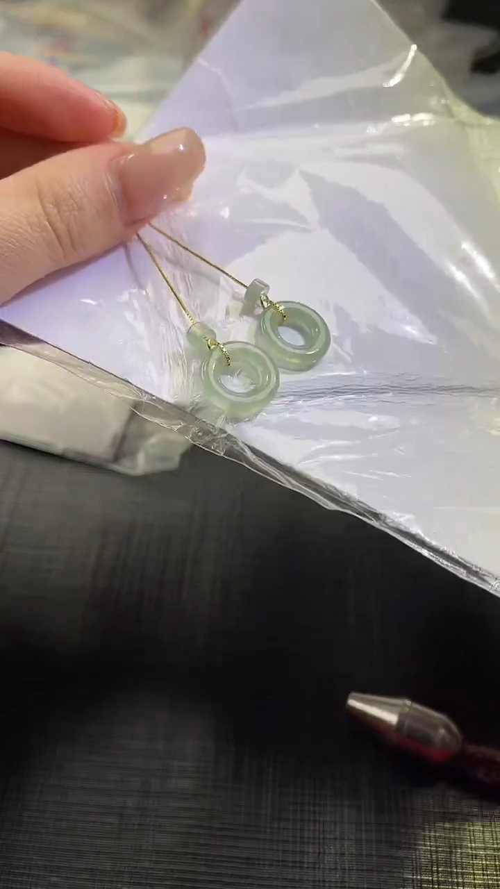 【闪购商品】翡翠颈饰未镶嵌100631155