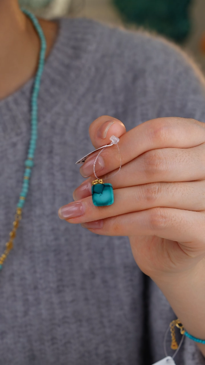 【闪购商品】绿松石吊坠(不含链)18K金镶嵌1