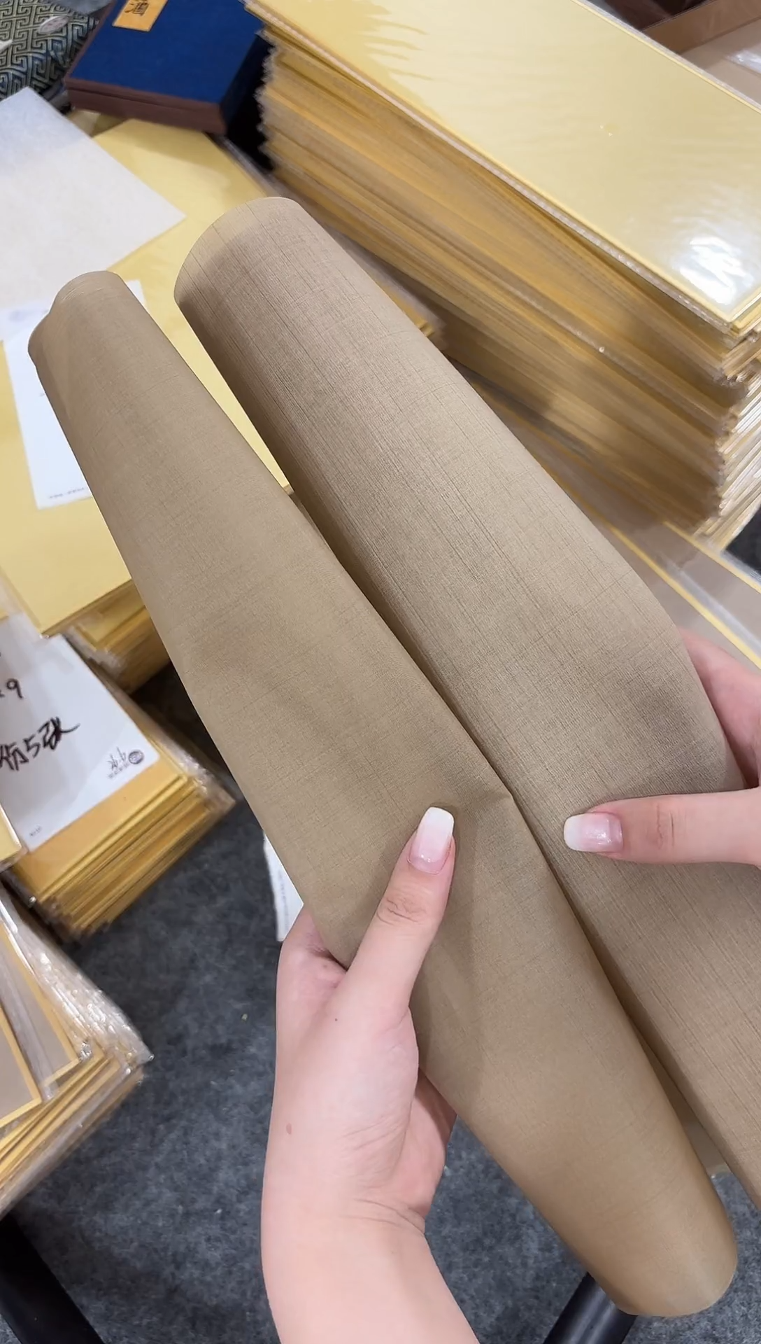 34x1米  烟灰色绢1卷 粗 细 备注自选 