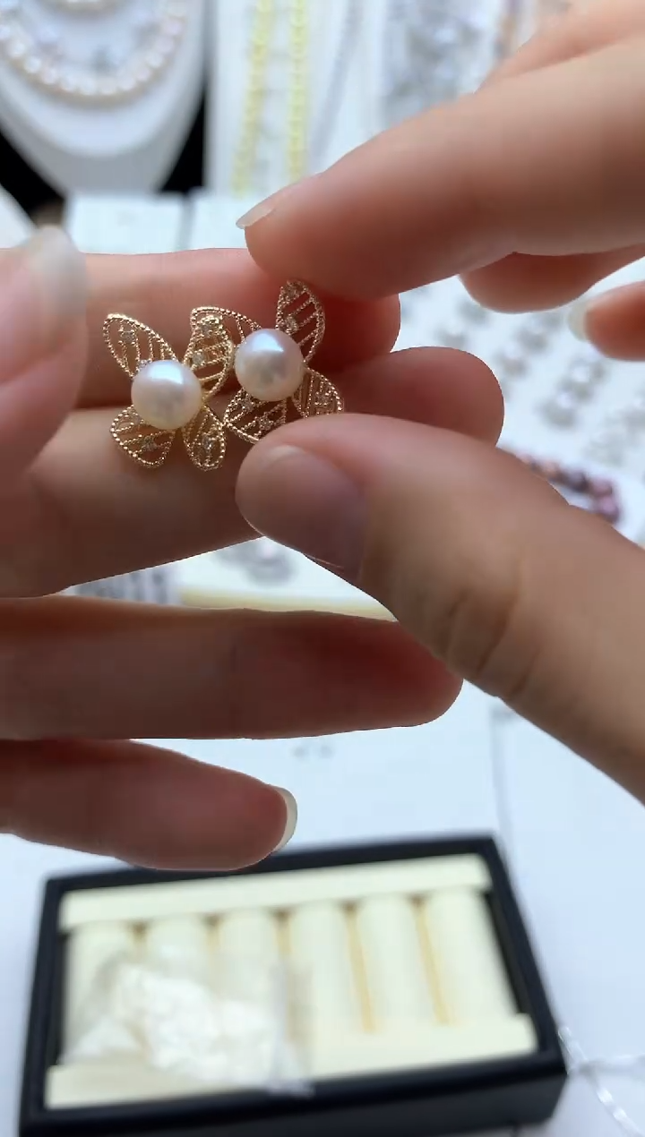 未镶嵌淡水珍珠耳饰多样性发其一