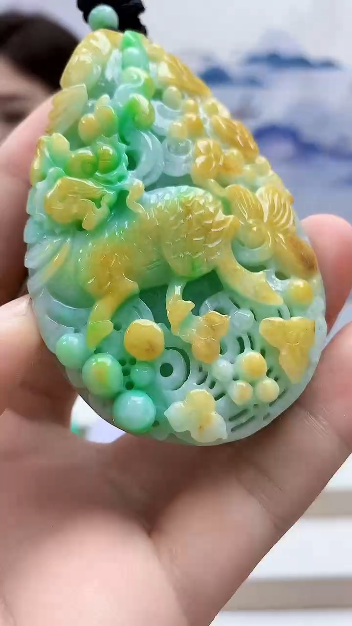 未镶嵌定制翡翠雨***… 4829bb-毛货挂件