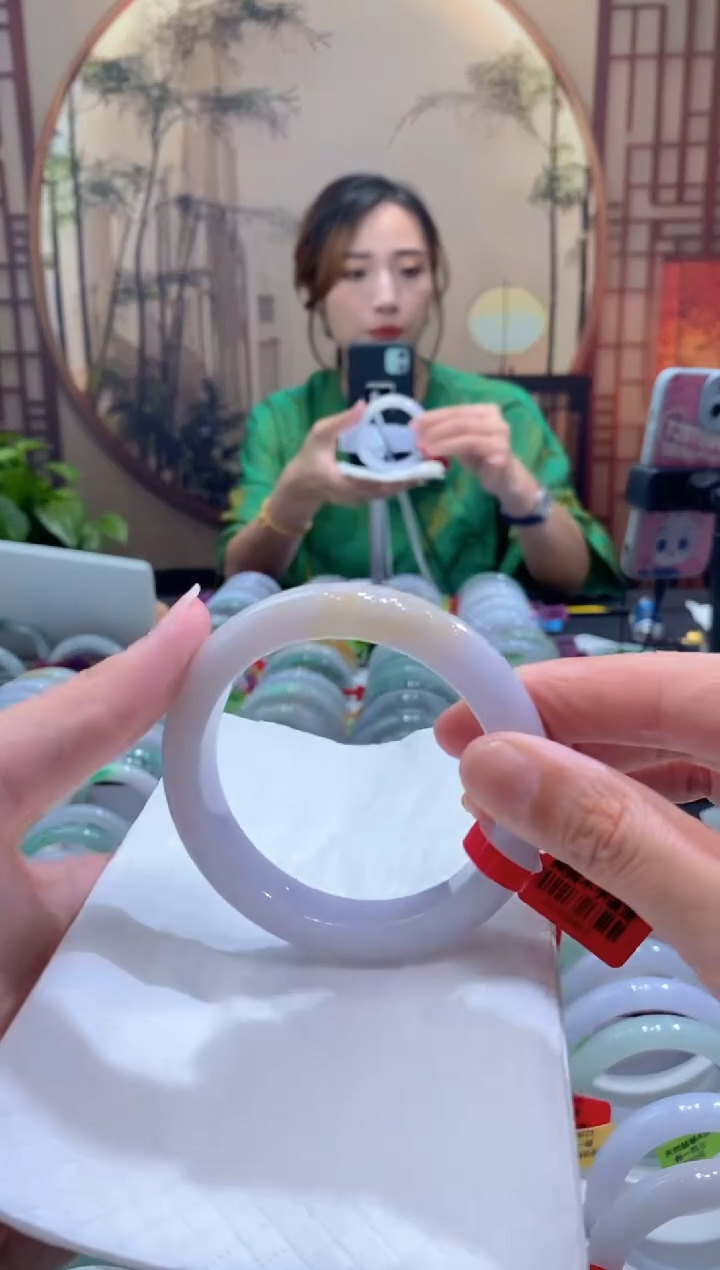 未镶嵌手镯翡翠000052398