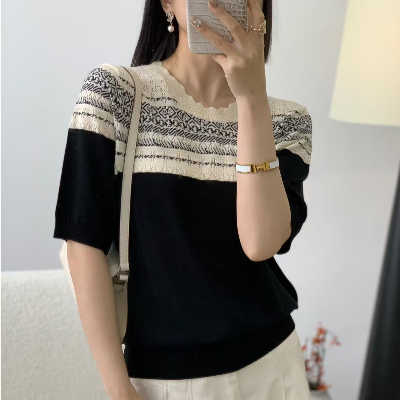 【思思精选】2025韩版设计感高级圆领花边提花镂空气质针织衫A140#