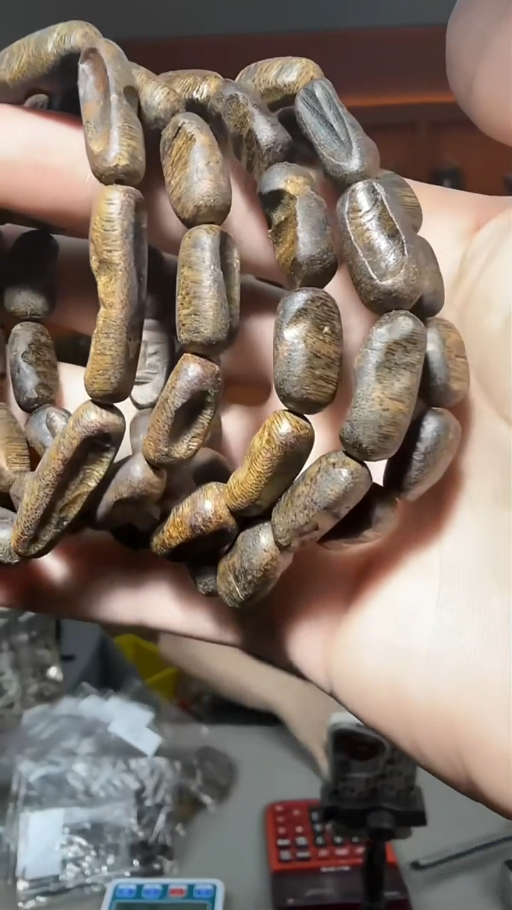 沉香手串41号多样性发一