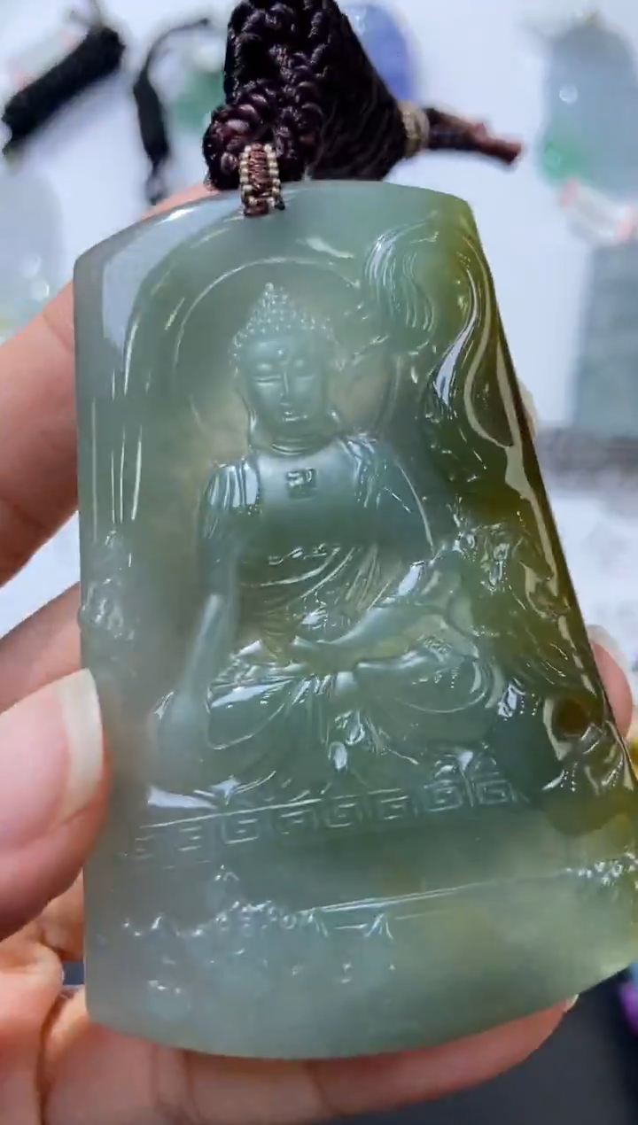 未镶嵌挂件翡翠376926   多人