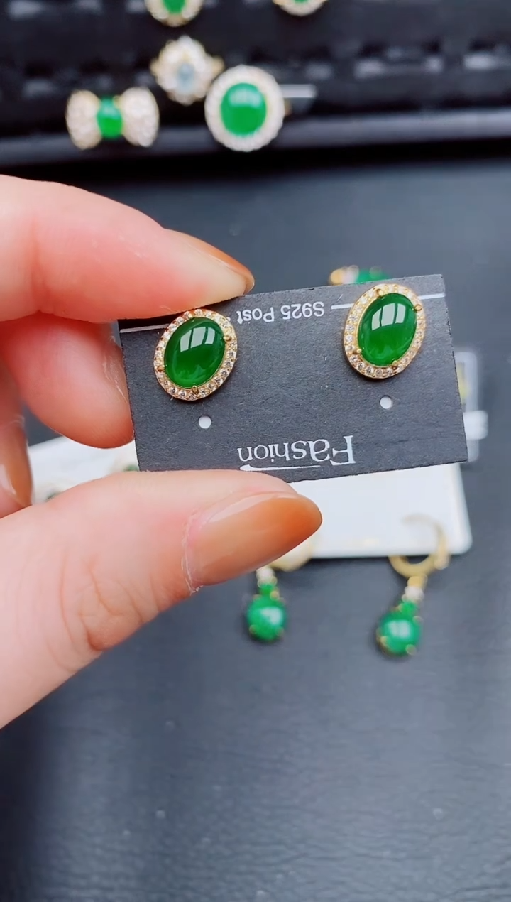【闪购商品】翡翠耳饰银S925镶嵌天然a货翡翠230