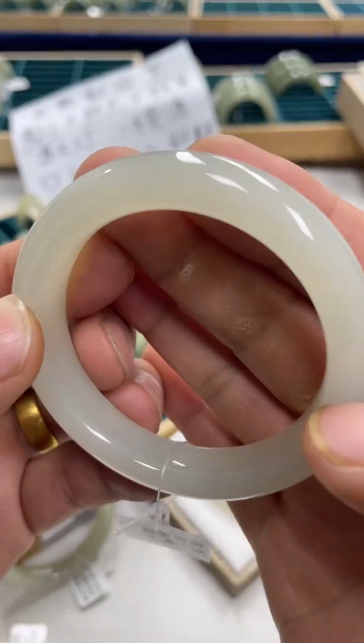 未镶嵌手镯和田玉?****✨和田玉手镯2100001