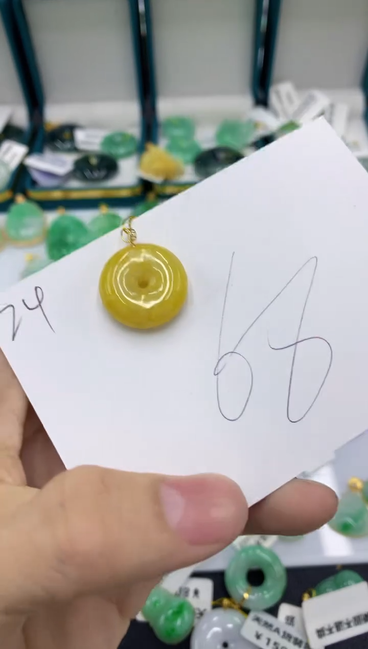 【闪购商品】翡翠颈饰18K金镶嵌11111111111