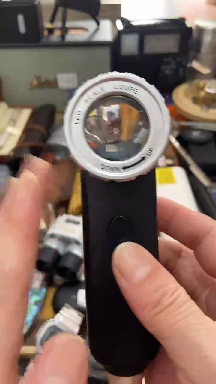 瓷片闪购商品  如图所示