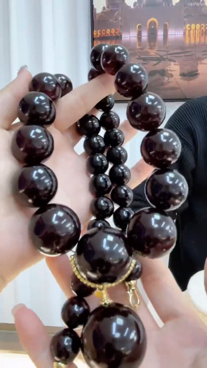 【闪购商品】琥珀颈饰未镶嵌（多样性发其一）